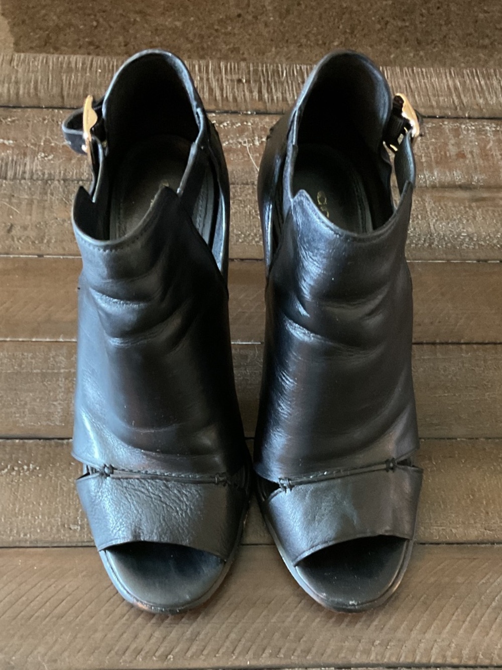 ⭐️ Coach Idena Black Leather Stilettos- size 9